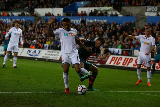 但由于公众 但由于公众