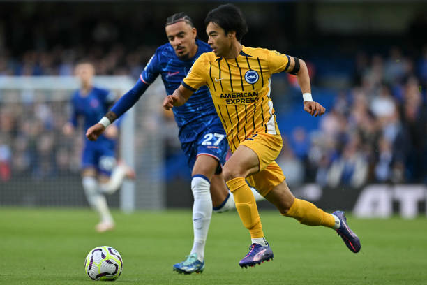 他展现了完 他展现了完